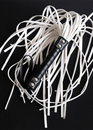 Double Rivet Flogger 44 cm