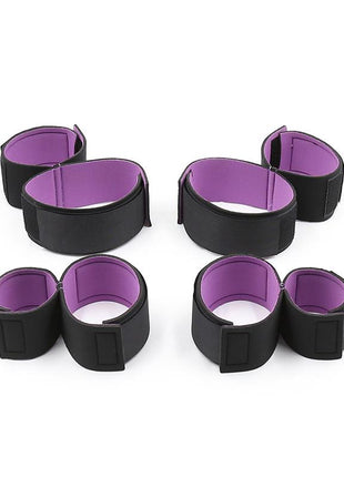 Set of restraints with handcuffs and Anklecuffs Adjustable