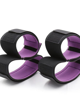 Set of restraints with handcuffs and Anklecuffs Adjustable