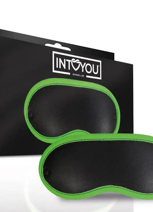 ow ne in the Dark Blindfold