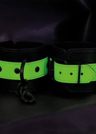 Glow in the Dark Bondage Set with 5 Pzs