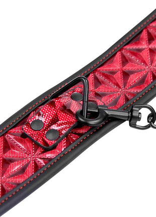 Adjustable Collar With Leash in red and black vegan leather, featuring a geometric quilted pattern and metal chain