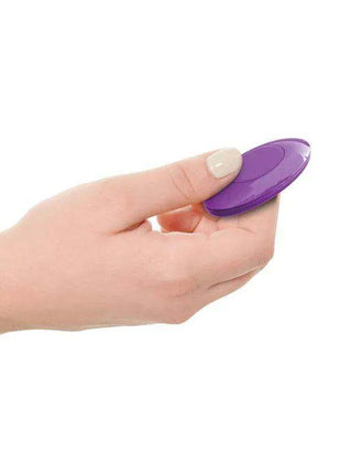 Medical-grade silicone butt plug with vibration and USB recharge