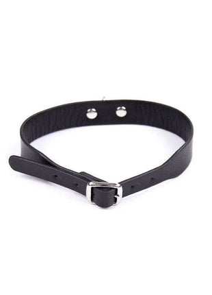Collar Adjustable 43 cm in black with a smooth leather-like strap, metal buckle and adjustable fastening holes