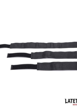 Collar with Wrist Restraints Nylon