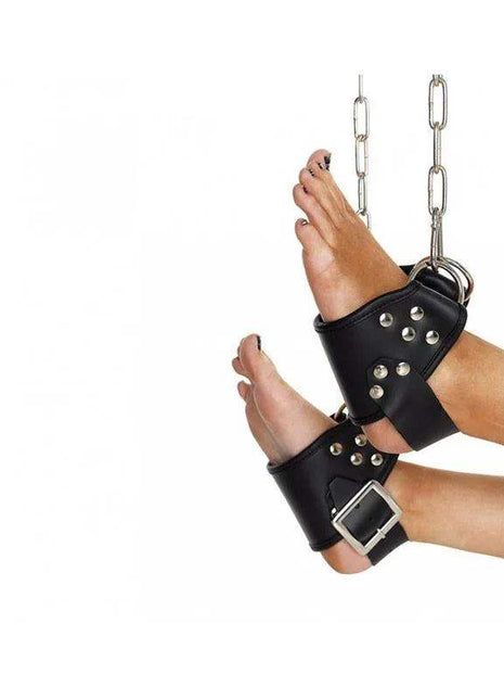 Adjustable cuffs wrist accessory with secure fit for versatile style