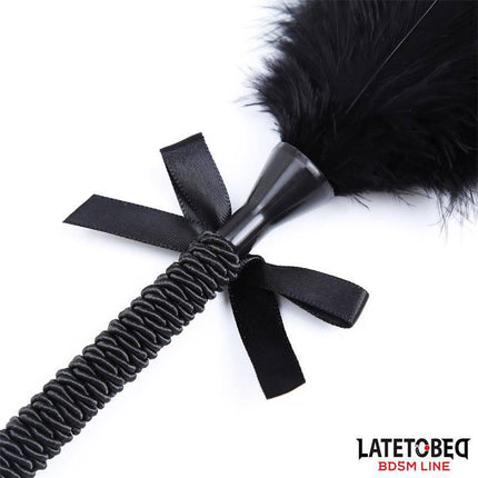 Feather Tickler 35 cm - Latetobed BDSM line