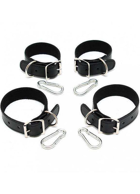 Comfortable 2.5 cm hand and feet cuffs for versatile use