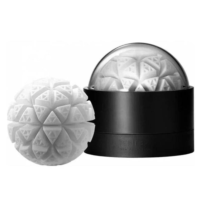 Masturbator Geo Glacier with cooling technology and ergonomic design for enhanced pleasure