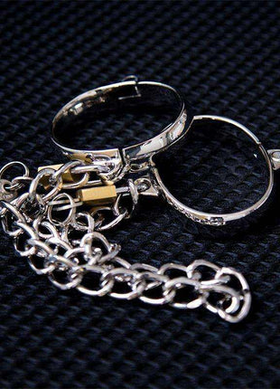 Stylish metal hand cuff for women 5.5cm wrist accessory