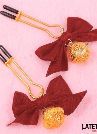 nipple clamps with Bow