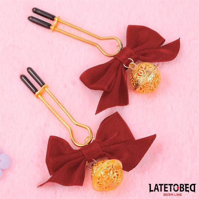 nipple clamps with Bow