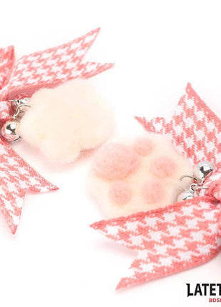 Nipple Clamps with Kitty Paw Pompon